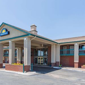 Days Inn By Wyndham Hays